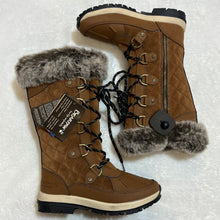 Load image into Gallery viewer, Bearpaw Boots Womens 5 *
