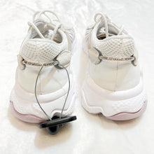 Load image into Gallery viewer, Adidas Womens Athletic Shoes Womens 9 *
