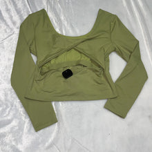 Load image into Gallery viewer, Fabletics Athletic Top Size Large B513
