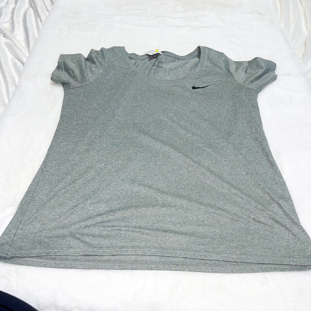 Nike Dri Fit Athletic Top Size Large B363