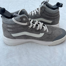Load image into Gallery viewer, Vans Casual Shoes Womens 9 B372
