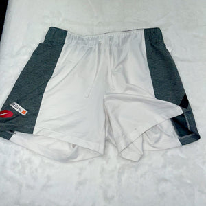 Nike Athletic Shorts Size Small B504