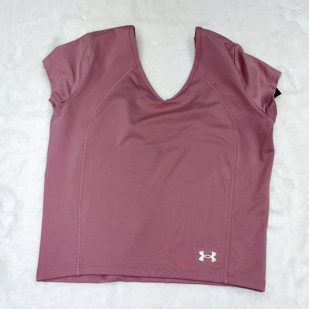 Under Armour Athletic Top Size Extra Small B410