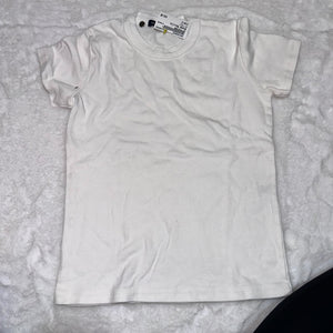 Brandy Melville T-Shirt Size Small B506