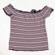 Load image into Gallery viewer, American Eagle Short Sleeve Top Size Small * - Plato&#39;s Closet Bridgeville, PA
