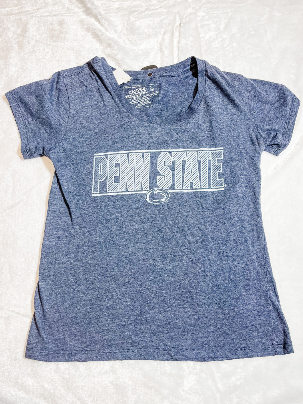 Campus Heritage T-Shirt Size Small * - Plato's Closet Bridgeville, PA