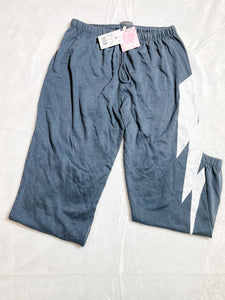 Pants Size Medium 5-B073 - Plato's Closet Bridgeville, PA