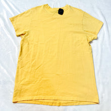 Load image into Gallery viewer, Adidas T-Shirt Size Small * - Plato&#39;s Closet Bridgeville, PA
