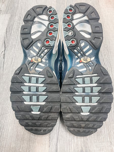 Men’s Athletic Shoes Size 10.5 * - Plato's Closet Bridgeville, PA