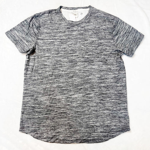 Abercrombie & Fitch T-shirt Size Large * - Plato's Closet Bridgeville, PA